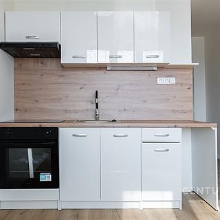 Pronájem bytu 2+kk 35 m&sup2; Jirkov