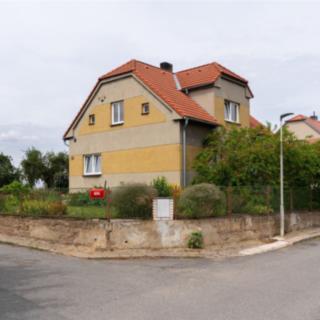 Prodej rodinného domu 147 m² Podolanka