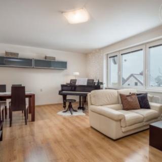 Pronájem rodinného domu 150 m² Kosoř, Fr. Štíbra