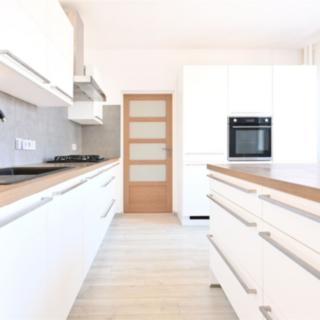 Prodej bytu 3+1 76 m² Praha Strašnice, Tuklatská