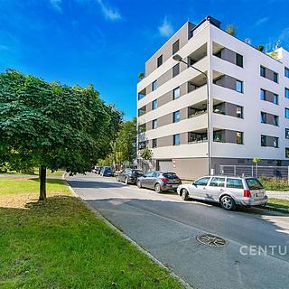 Pronájem bytu 2+kk 55 m² Plzeň Doubravka, Na Kovárně