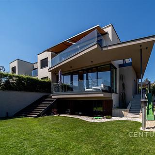 Prodej vily 321 m&sup2; Praha