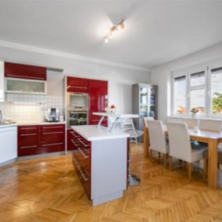 Prodej bytu 3+kk 121 m² Plzeň