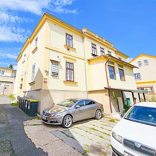 Pronájem bytu 1+kk a garsoniéry 20 m² Krupka Bohosudov, Komenského