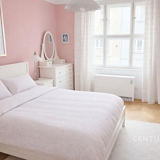 Pronájem bytu 1+1 47 m² Praha Nusle, Oldřichova