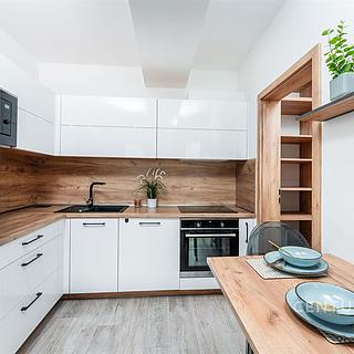 Pronájem bytu 2+kk 55 m&sup2; Praha