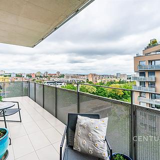 Prodej bytu 4+kk 108 m² Praha Strašnice, Zvěřinova