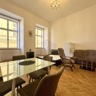Pronájem bytu 1+kk a garsoniéry 35 m² Praha Staré Město, Smetanovo nábřeží