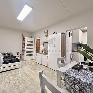Pronájem bytu 1+kk, garsoniery 30 m&sup2; Praha
