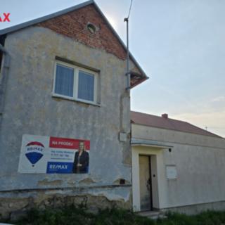 Prodej rodinného domu 66 m² Viničné Šumice