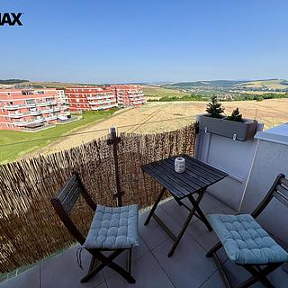 Pronájem bytu 1+kk a garsoniéry 41 m² Uherské Hradiště Sady, Hrušková