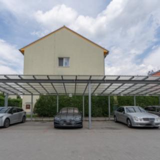 Pronájem parkovacího místa 12 m² Brno