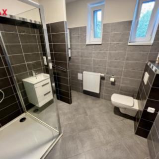 Pronájem bytu 3+kk 100 m² Uherské Hradiště, náměstí Míru