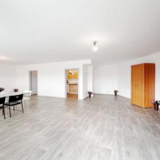 Pronájem obchodu 66 m² Neslovice, Lesní