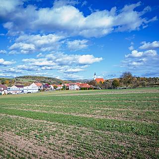 Prodej stavební parcely 1470 m&sup2; Nedachlebice