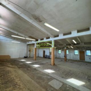 Pronájem obchodu 190 m² Líšnice