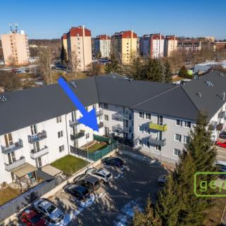 Prodej bytu 1+kk a garsoniéry 49 m² Milovice Mladá, Armádní