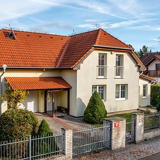 Prodej rodinného domu 194 m² Praha, Machnova