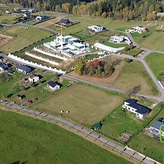 Prodej stavební parcely, 1999m&sup2;