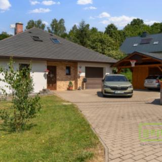Prodej rodinného domu 256 m² Slaná