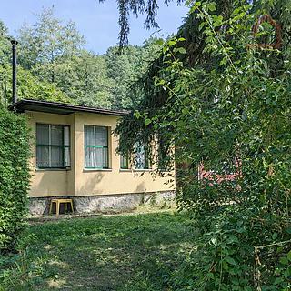 Prodej chaty 34 m&sup2; Bělá pod Bezdězem