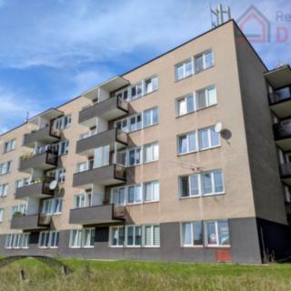 Pronájem bytu 1+1 42 m² Kosmonosy