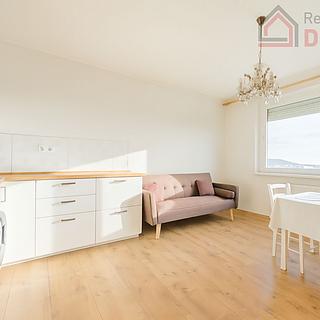 Pronájem bytu 2+kk 42 m² Mladá Boleslav II, tř. Václava Klementa