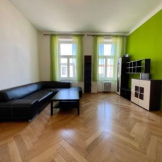 Pronájem bytu 2+1 78 m² České Budějovice