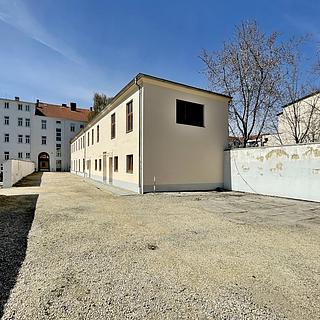 Pronájem parkovacího místa 17 m² České Budějovice