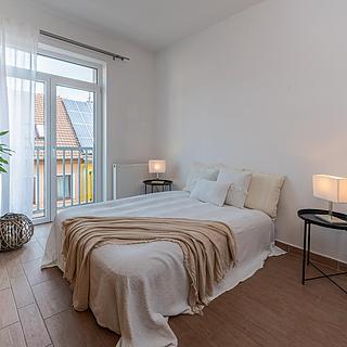 Pronájem bytu 3+1 74 m&sup2; České Budějovice