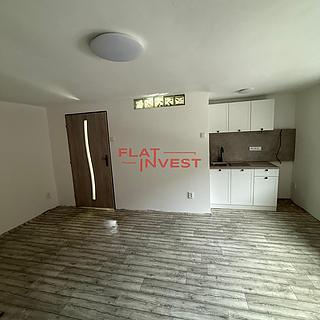 Prodej bytu 1+kk a garsoniéry 27 m² Benešov nad Ploučnicí, Nádražní