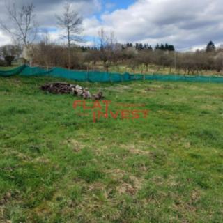 Prodej stavební parcely 700 m² Svijany