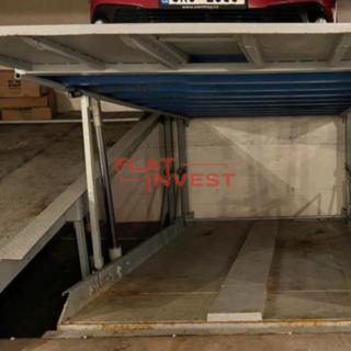 Pronájem parkovacího místa 10 m² Praha