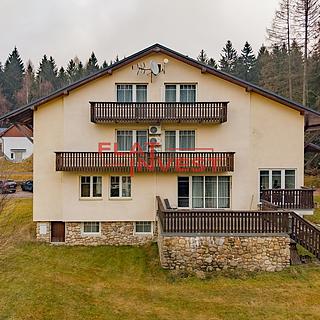 Prodej rodinného domu 425 m² Harrachov