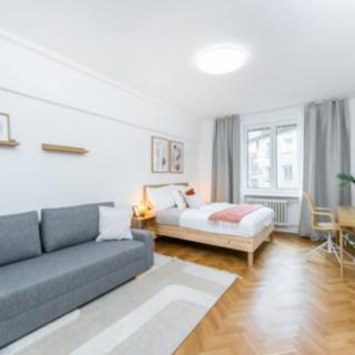 Pronájem bytu 3+kk 77 m² Praha Nusle, Lounských