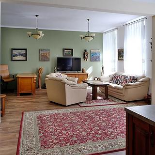 Pronájem bytu 3+kk 96 m² Slaný