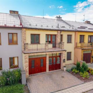 Prodej rodinného domu 251 m² Staré Město
