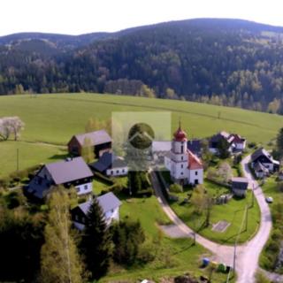 Prodej stavební parcely 849 m² Staré Město Nová Seninka