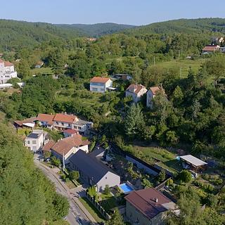 Prodej stavební parcely 1 836 m² Bílovice nad Svitavou, Havlíčkova