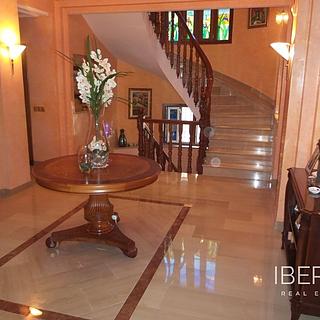 Prodej rodinného domu, 444m&sup2;