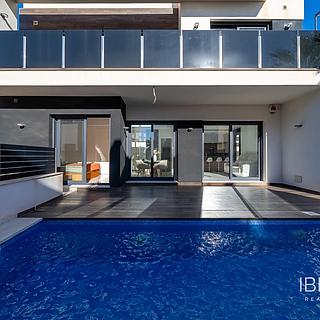 Prodej rodinného domu, 186m&sup2;