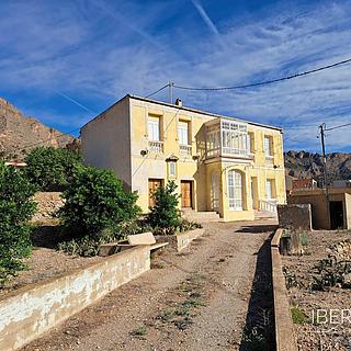 Prodej rodinného domu, 431m&sup2;