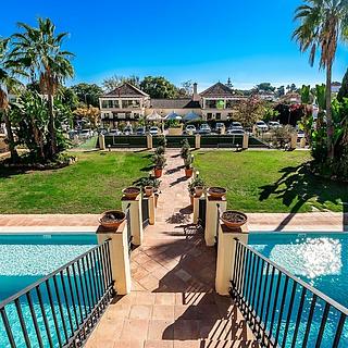 Prodej rodinného domu, 235m&sup2;