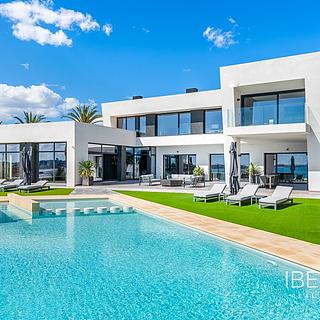 Prodej rodinného domu, 479m²