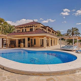 Prodej rodinného domu, 315m&sup2;