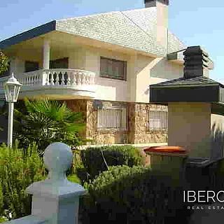 Prodej rodinného domu, 2183m&sup2;