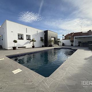 Prodej rodinného domu 155 m² ve Španělsku