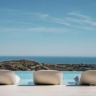 Prodej rodinného domu, 1580m&sup2;