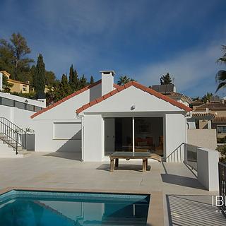 Prodej rodinného domu, 208m&sup2;