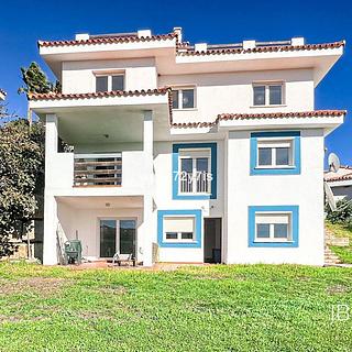 Prodej rodinného domu 305 m² ve Španělsku